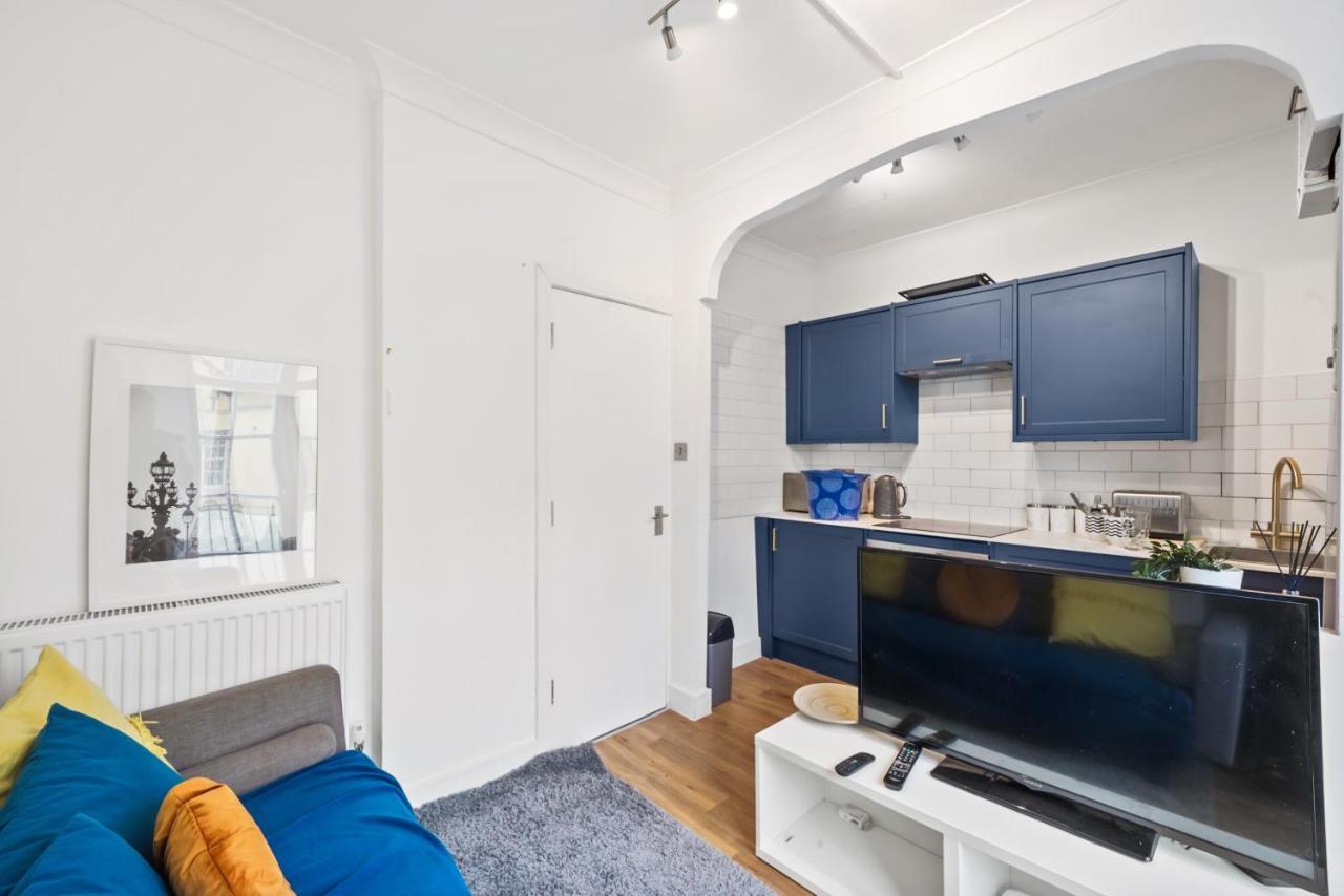 Modern One Bedroom Apartments In ブライトン エクステリア 写真